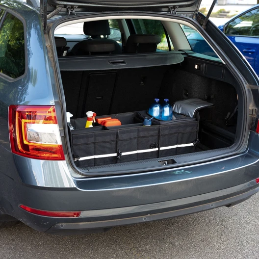 Kofferraum-Organisierer mit integrierter Kühlbox