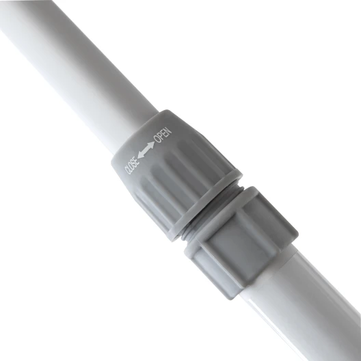 Spazzaneve con asta telescopica